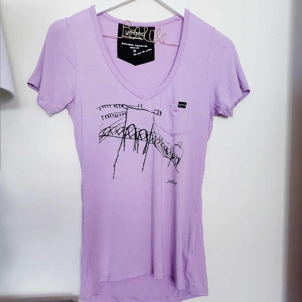 Umano Fitted Vneck Tee